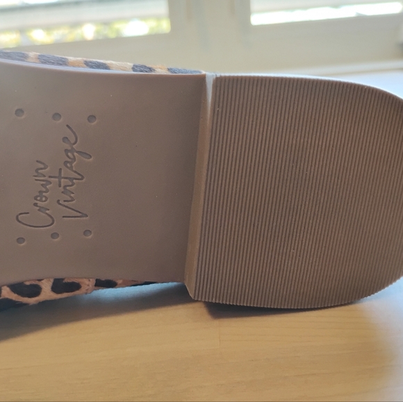 Crown Vintage Size 8 Calf Hair Loafers New without Box - Picture 10 of 11